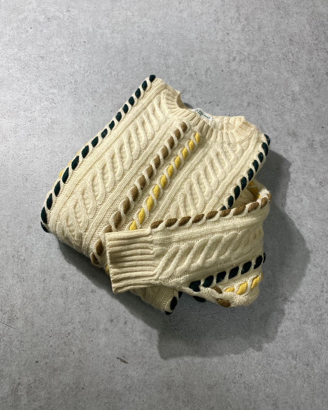 [L] Louie Feraud Paris 에스닉 울 스웨터 상품이미지1