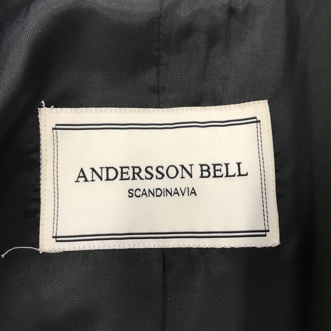 앤더슨벨  ANDERSSON BELL 싱글 모직코트 [L사이즈] 상품이미지6