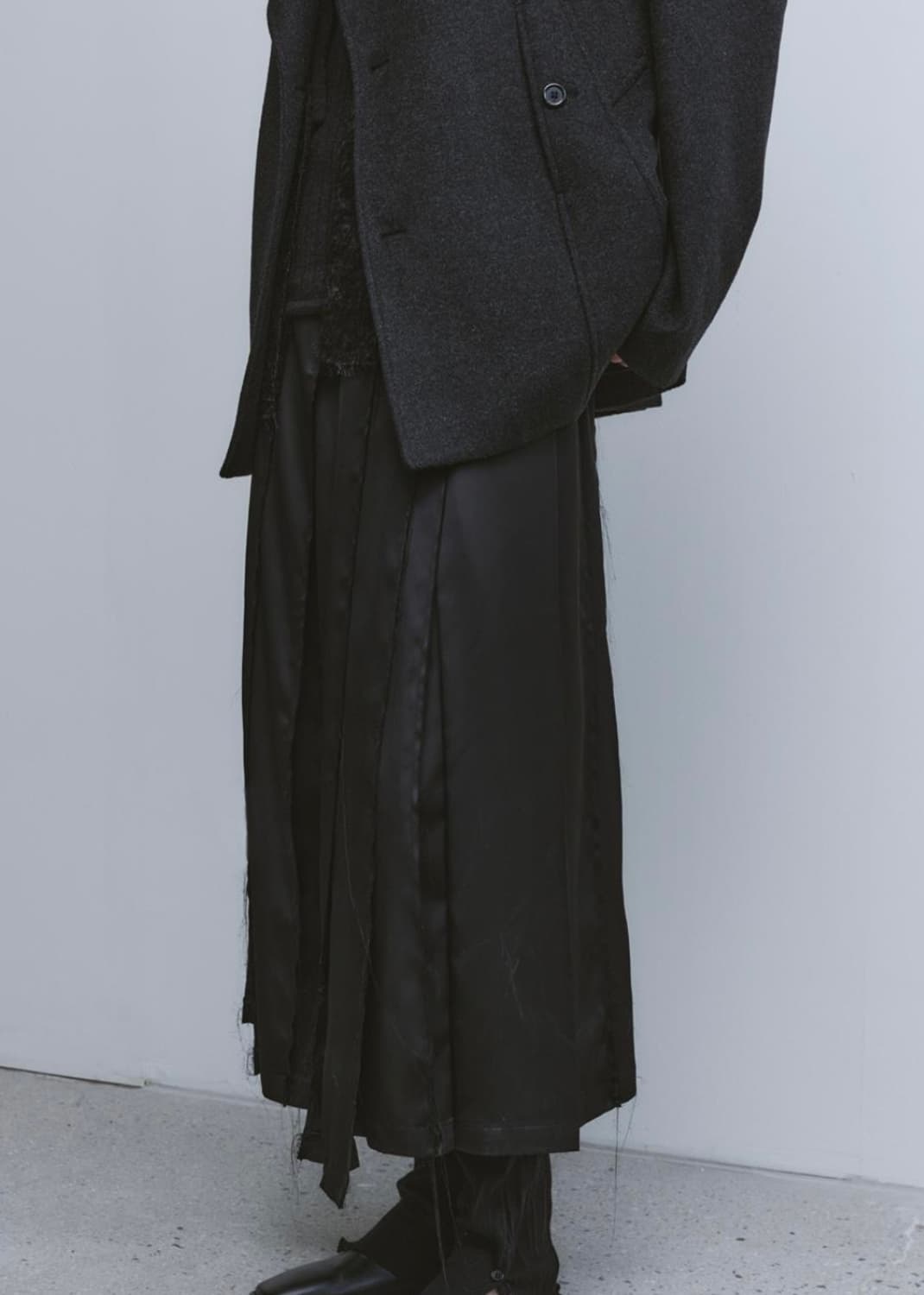 YOUTH 유스 Pleated Wrap Maxi Skirt 상품이미지3