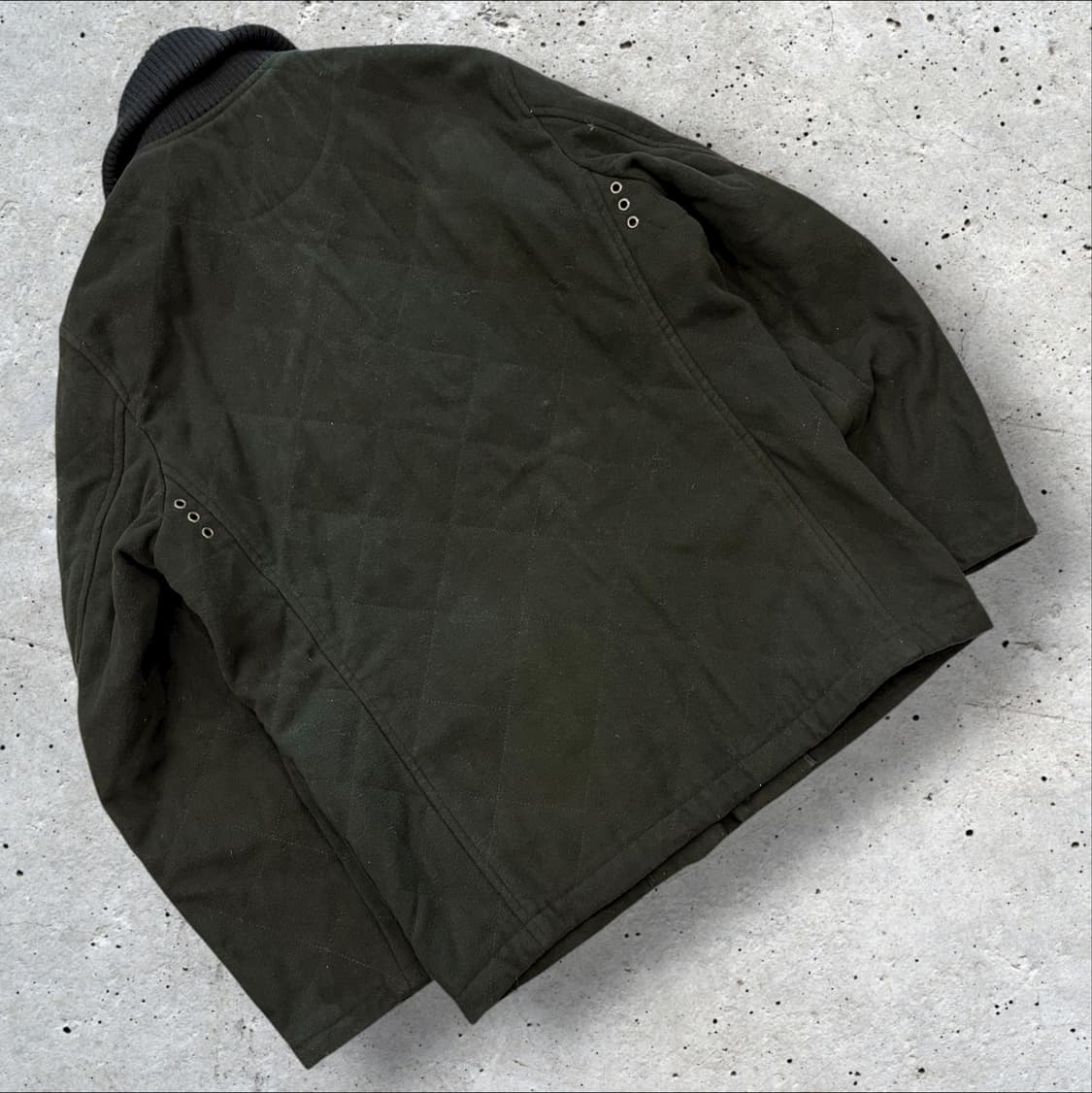 [M] 유니클로 JW앤더슨 퀼팅 자켓 카키 B263 상품이미지2