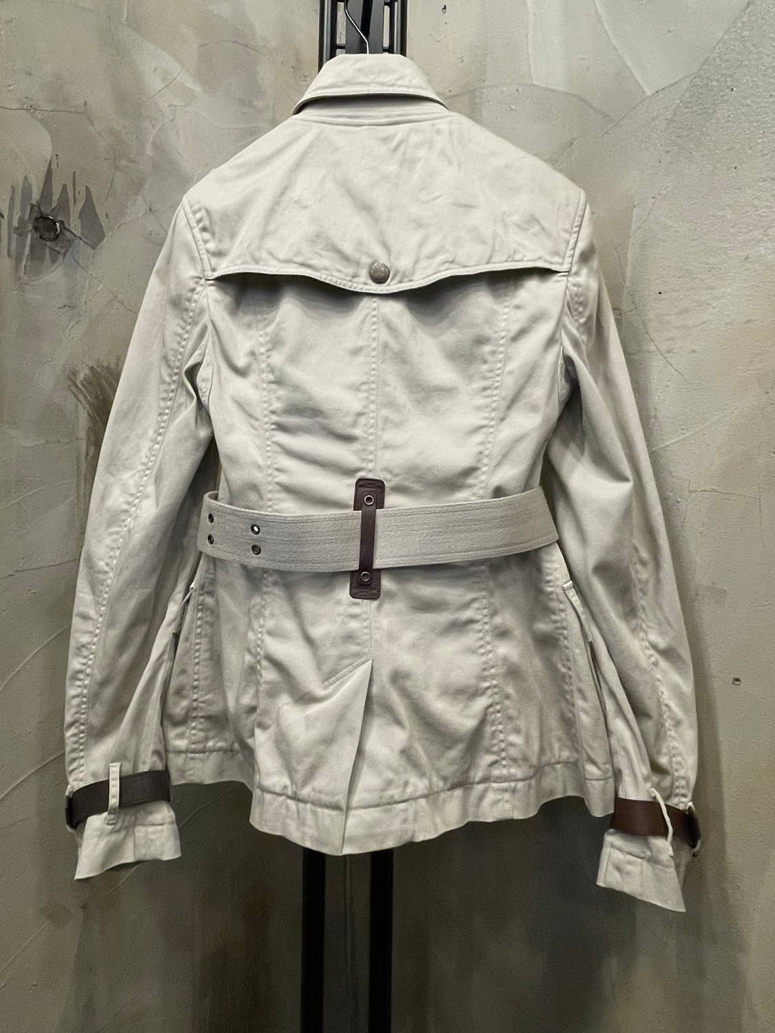 버버리 브릿 트렌치 숏 코트 상품이미지8