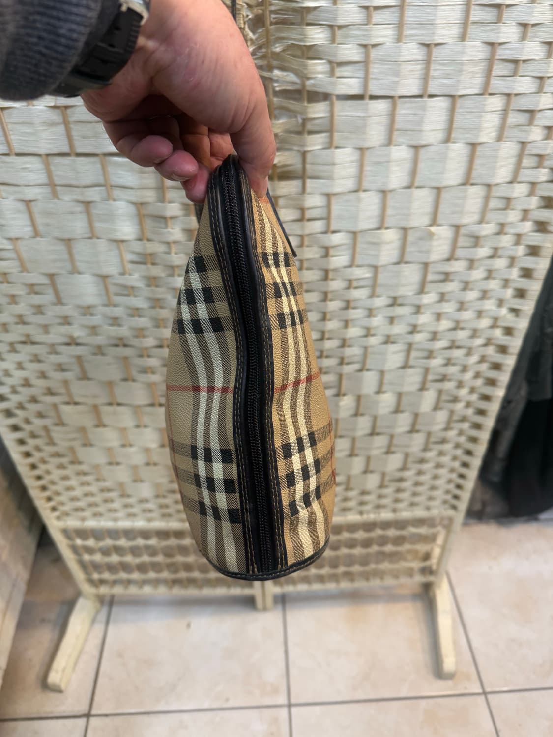 정품 버버리 노바체크 빈티지 쇼퍼백 팝니다 상품이미지5