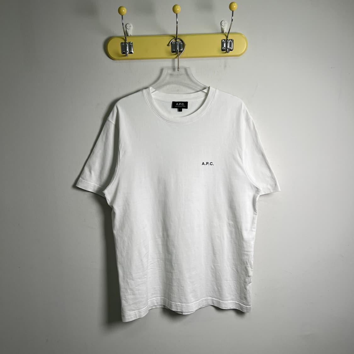 A.P.C 아페쎄 화이트 로고 반팔 티셔츠 L 상품이미지1