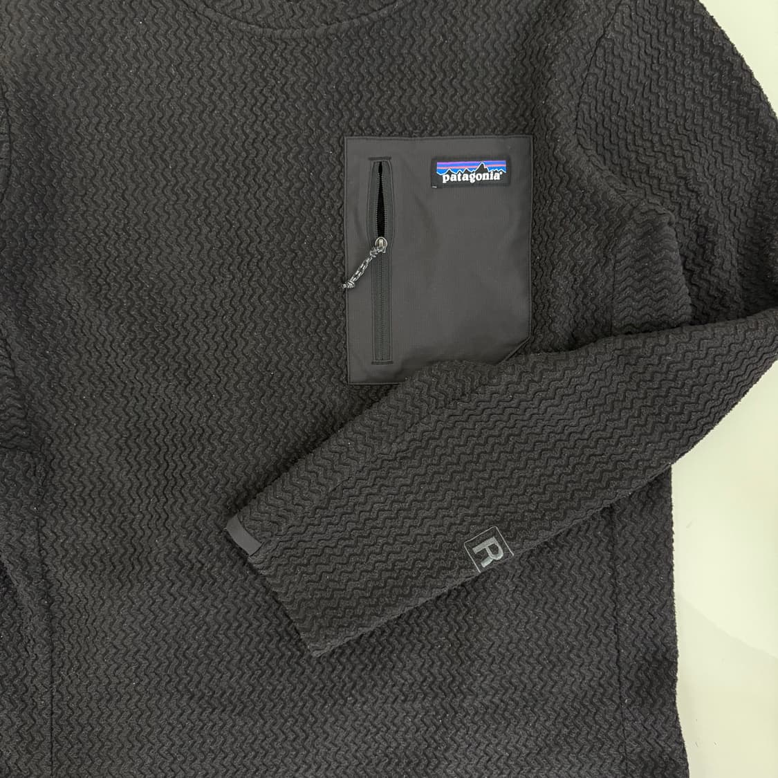 파타고니아 R1 air 크루 상품이미지3