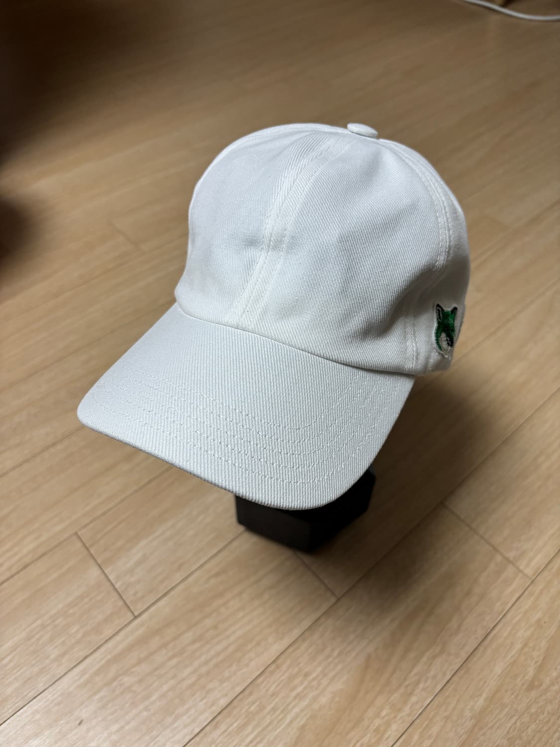 메종키츠네 볼캡 원가 20만원 상품이미지3