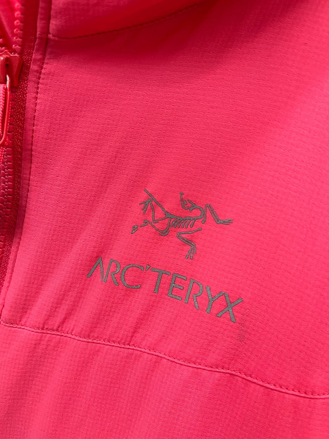 여) 아크테릭스 아톰 LT 패딩자켓  상품이미지2