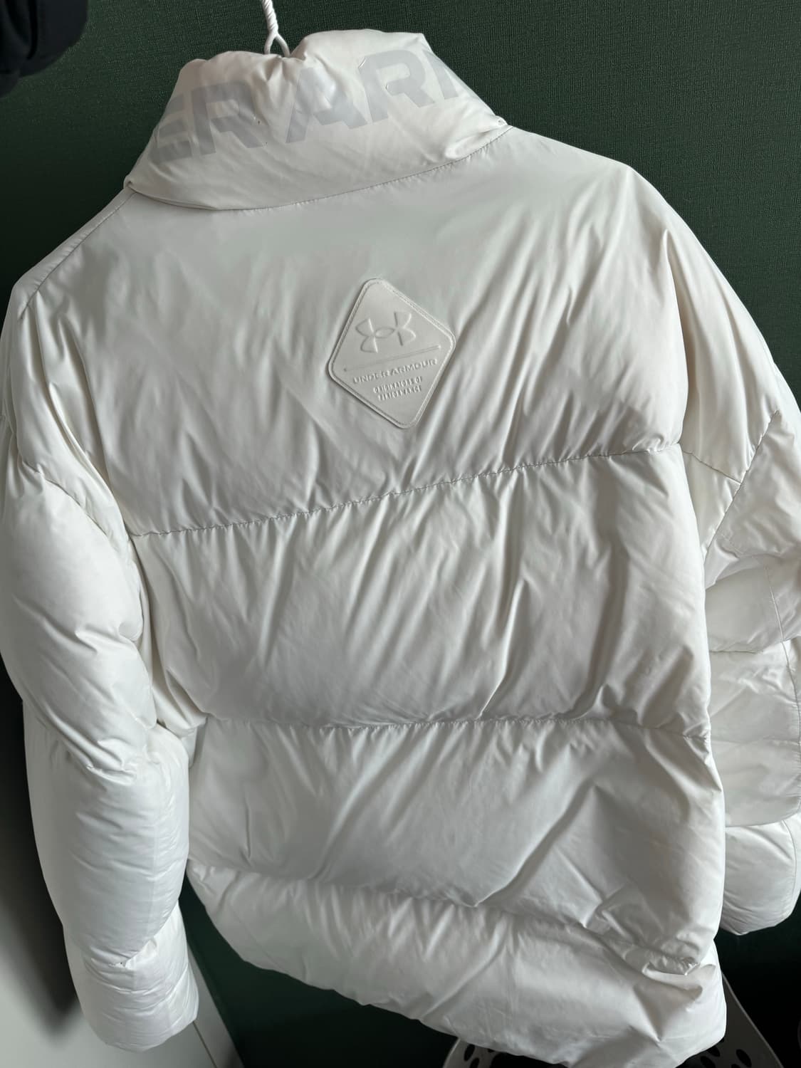 언더아머 2xl 흰색 콜드기어 인프라레드 다운 숏패딩 상품이미지3