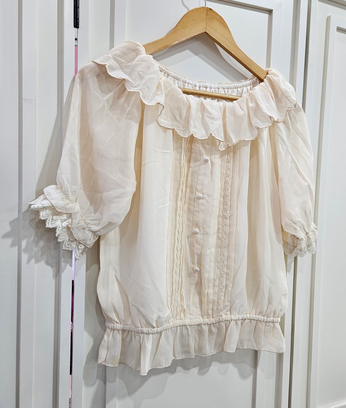 레이스 프릴 블라우스 아이보리 5부 상품이미지2