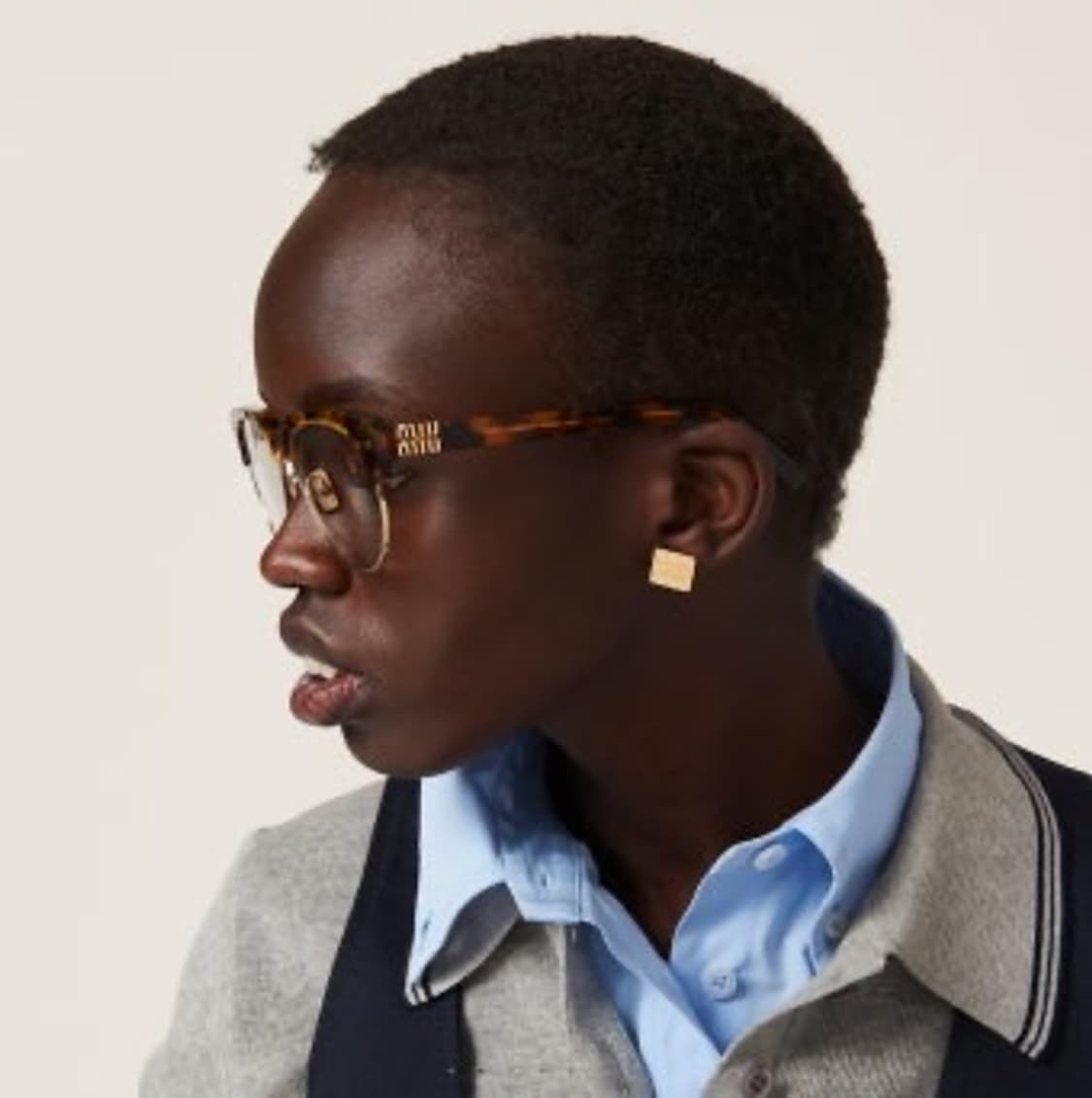 미우미우 런웨이 장원영 안경 상품이미지6