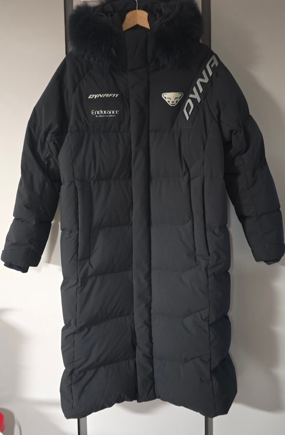 다이나핏 남자 구스다운 롱패딩.
싸이즈 105  A급 상품이미지1