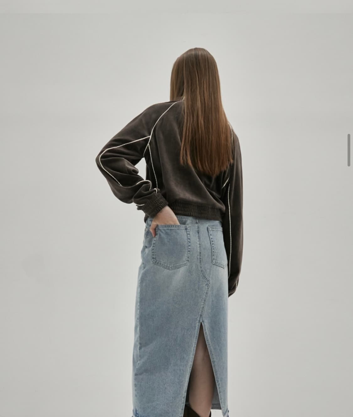 인사일런스 우먼 벨로아 트랙 집업 BROWN 상품이미지3