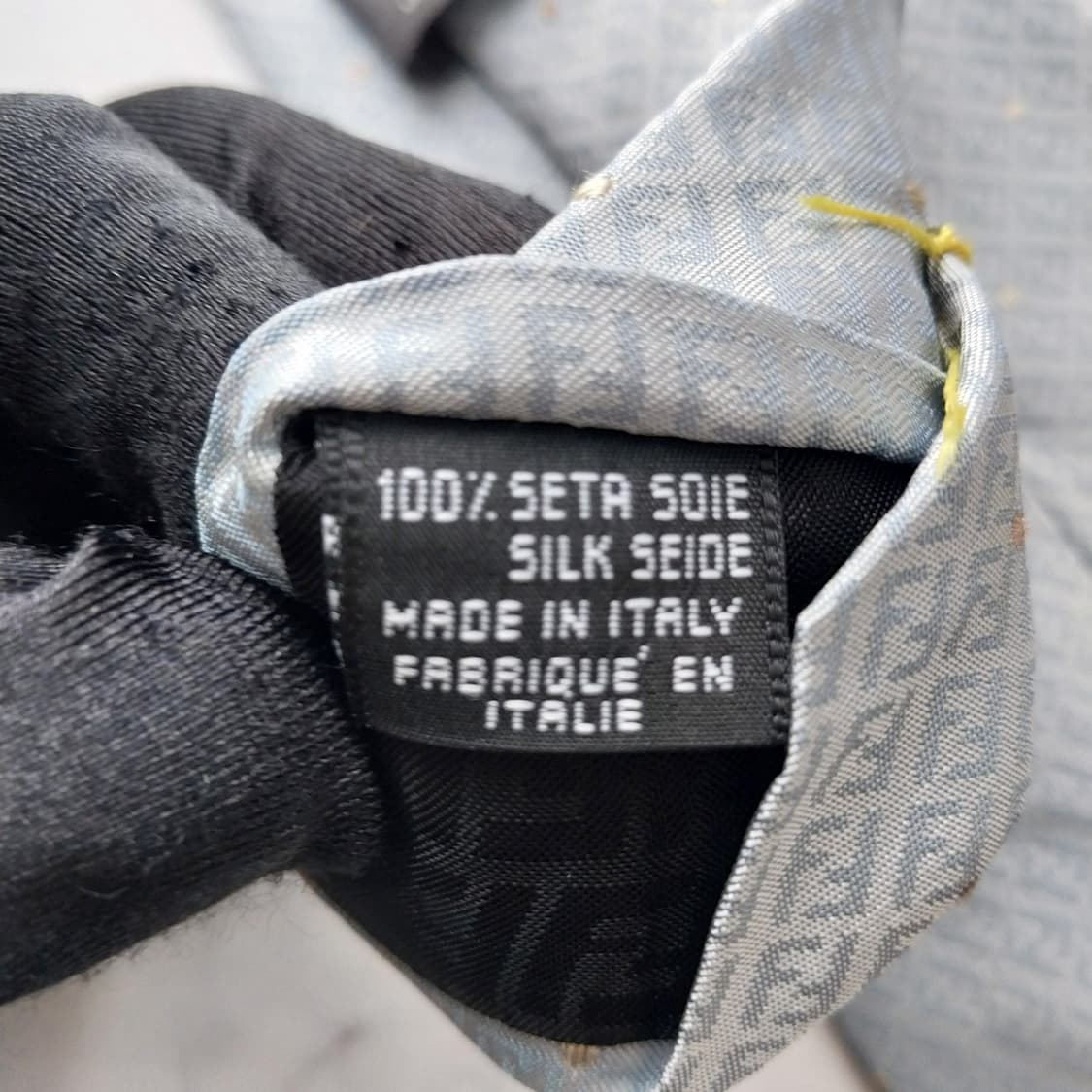 펜디 실크 라이트블루 주카 모노그램 넥타이 9cm A~B등급 K1327
 상품이미지10