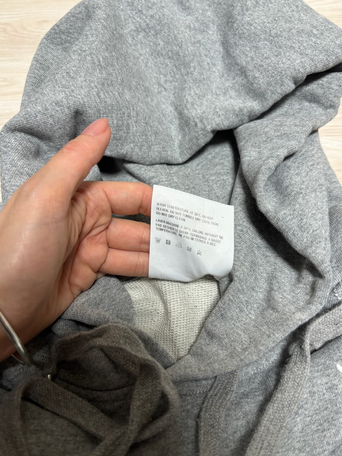 HELMUT LANG 페인트 스플래터 후드티 남녀공용 상품이미지5