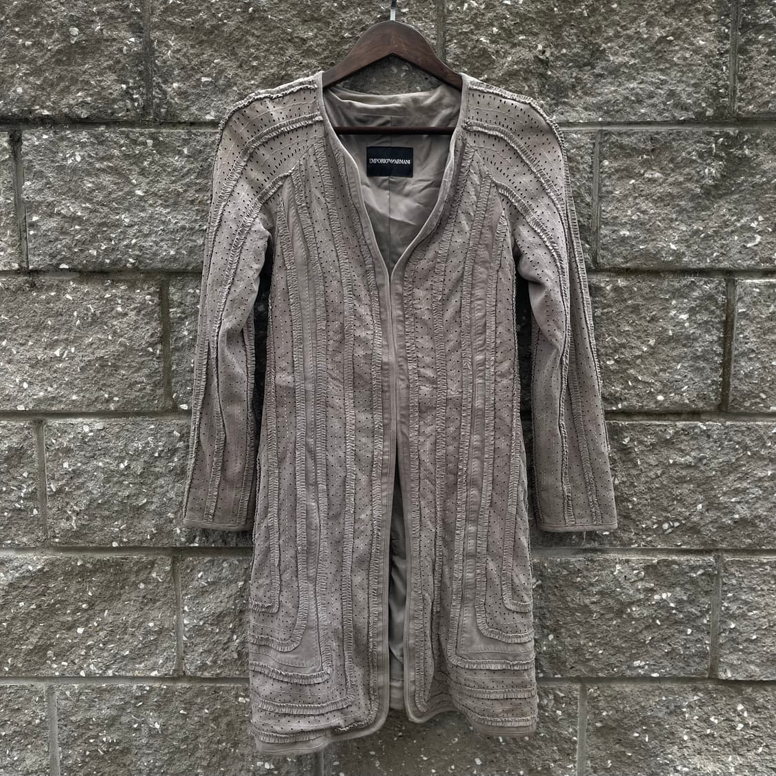 [38] EMPORIO ARMANI 염소기죽 스웨이드 롱 자켓 상품이미지1