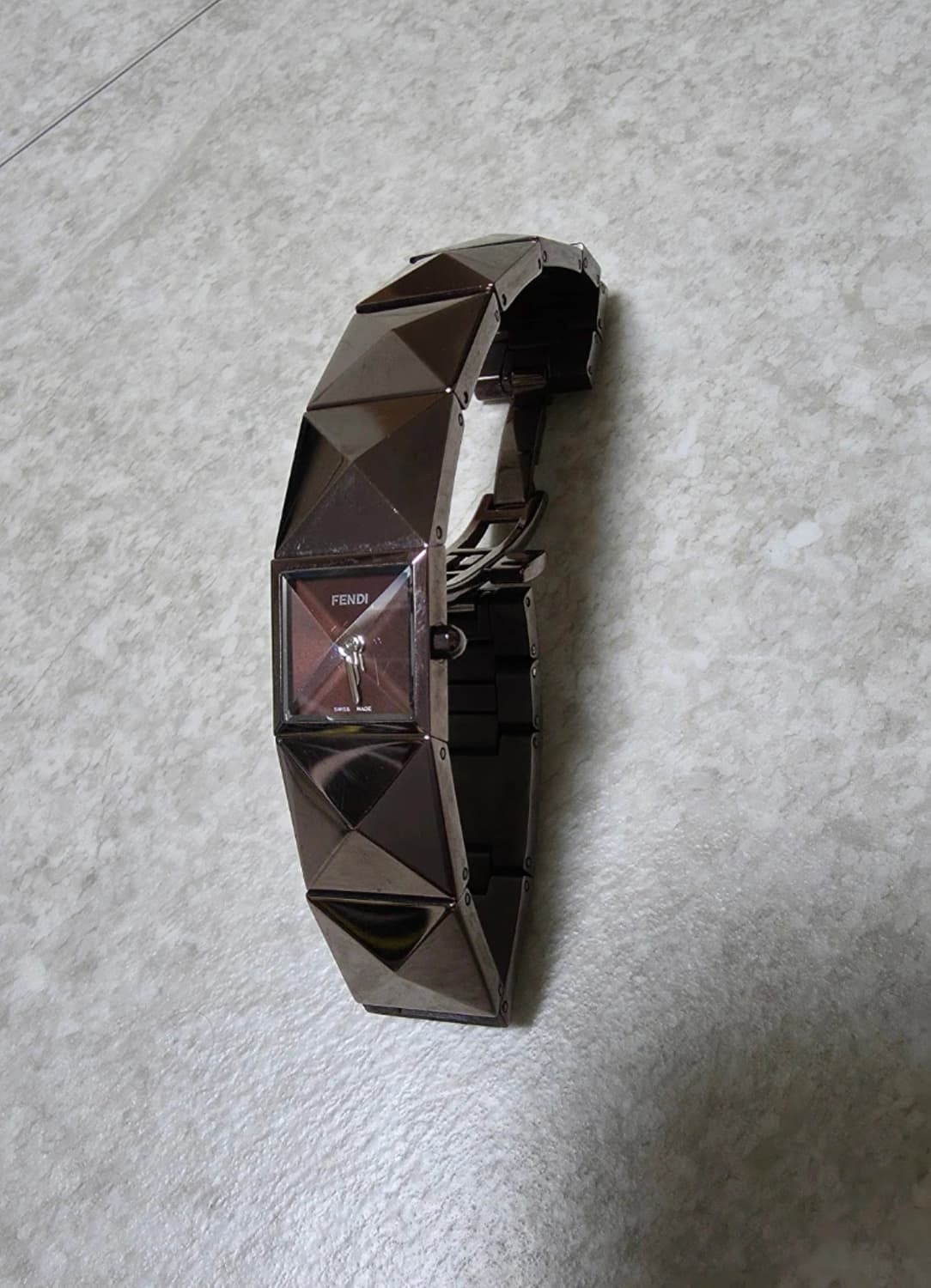 Fendi stainless metal watch 펜디 메탈 손목시계 상품이미지3