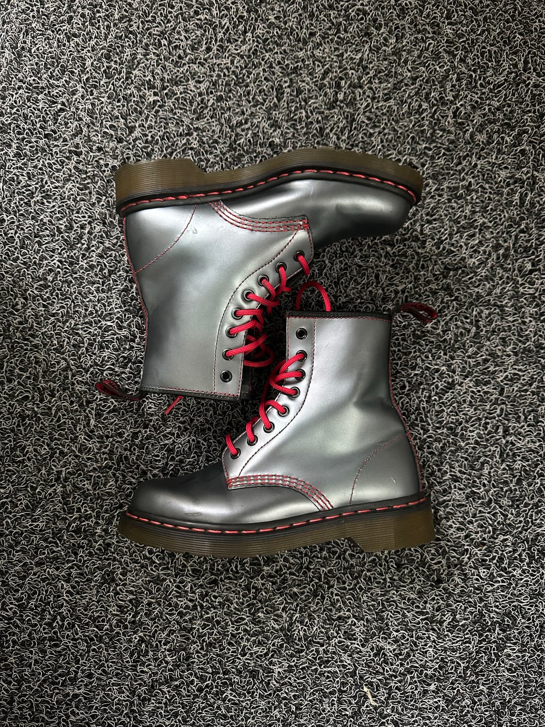 닥터마틴 1460 메탈릭 블랙 부츠 230 상품이미지4