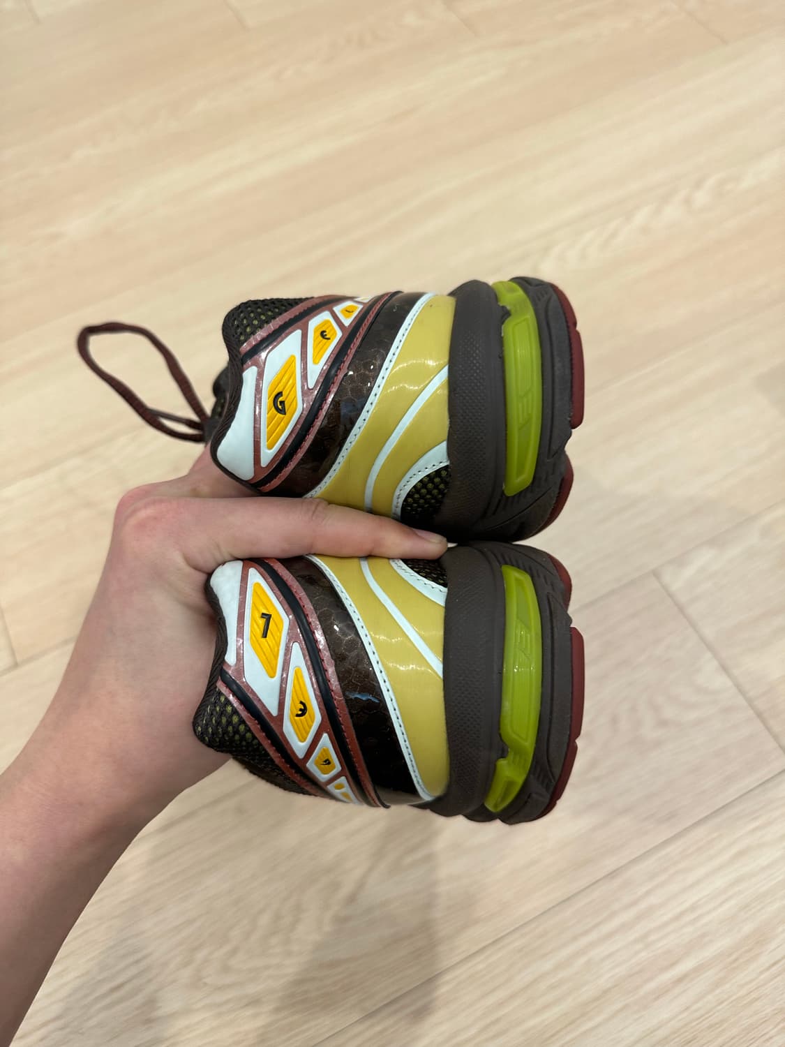 [285] 아식스 키코큐레이터 ub4-s 젤 1130  상품이미지5