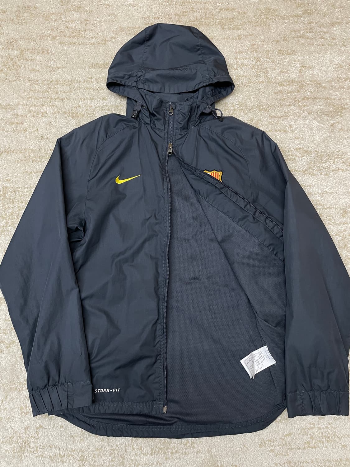 [S] 나이키 FC 바르셀로나 스톰핏 윈드브레이커 바람막이  상품이미지3