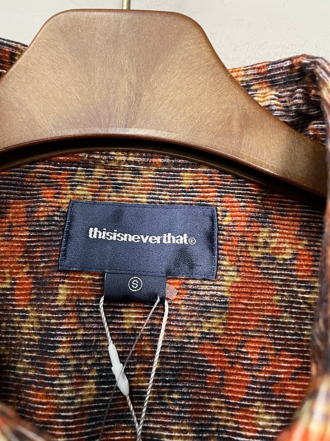 디스이즈네버댓 코듀로이 폴로랄 셔츠 H1901 상품이미지5