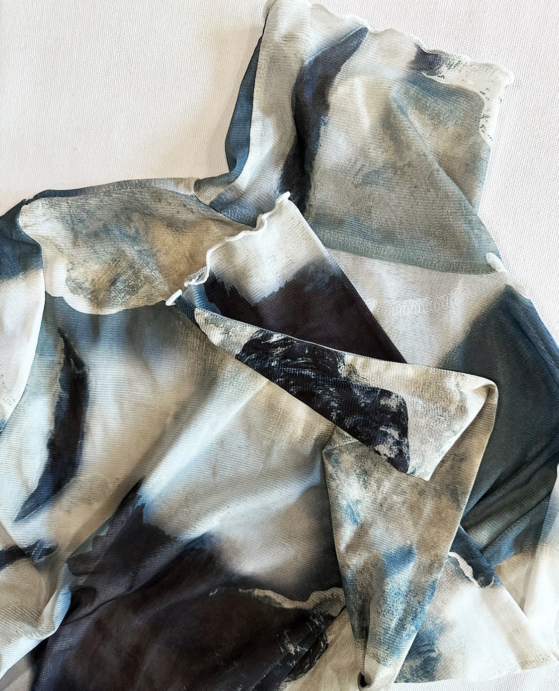 JPV blue print sheer top 상품이미지8