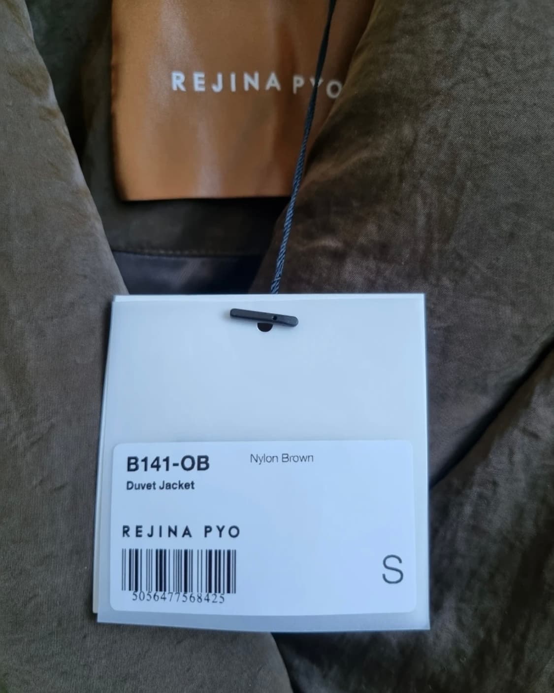 REJINA PYO 레지나 표 듀벳 패딩 상품이미지4