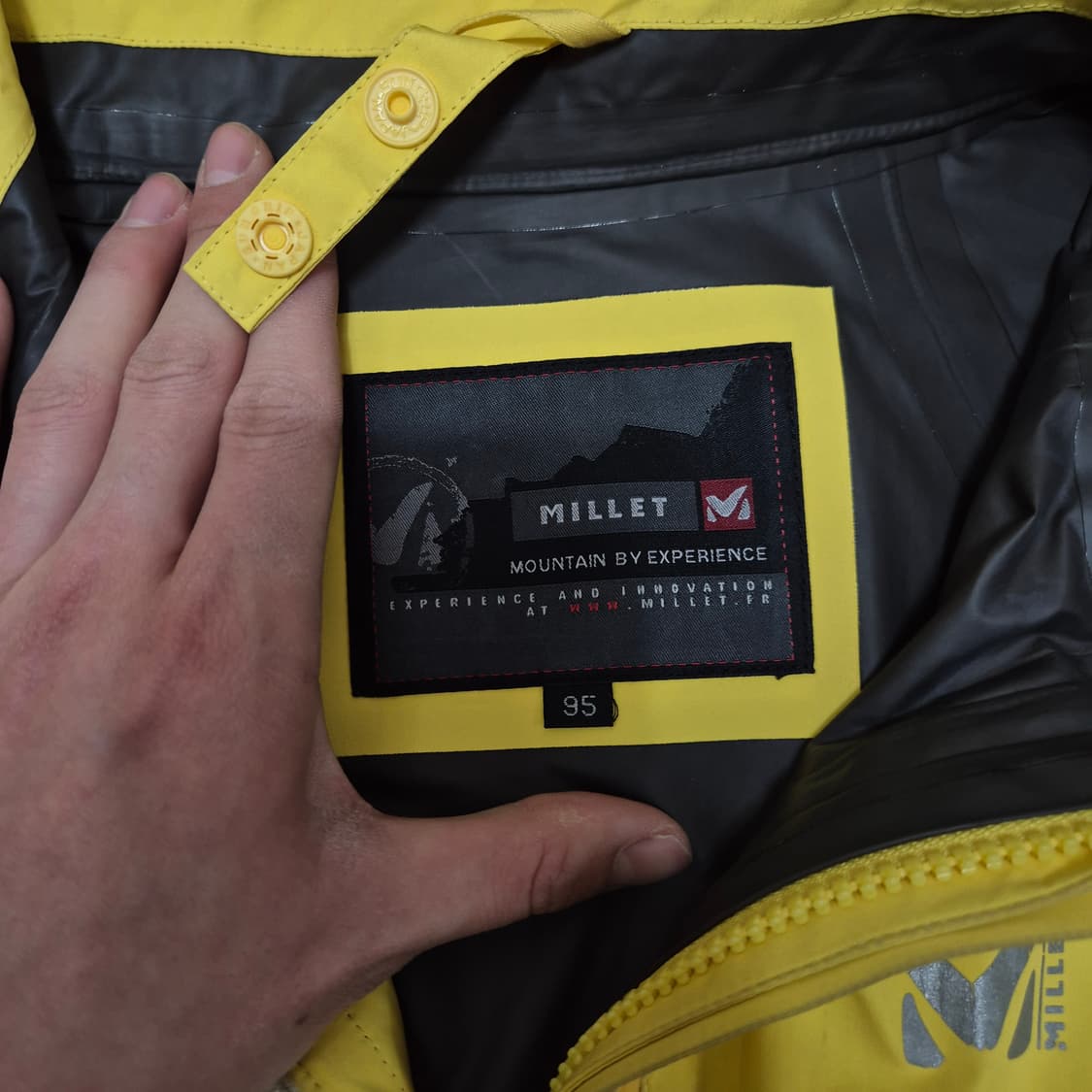 밀레 여성 엑스퍼트 시리즈 고어텍스 후드 바람막이 자켓 M(95) 상품이미지8