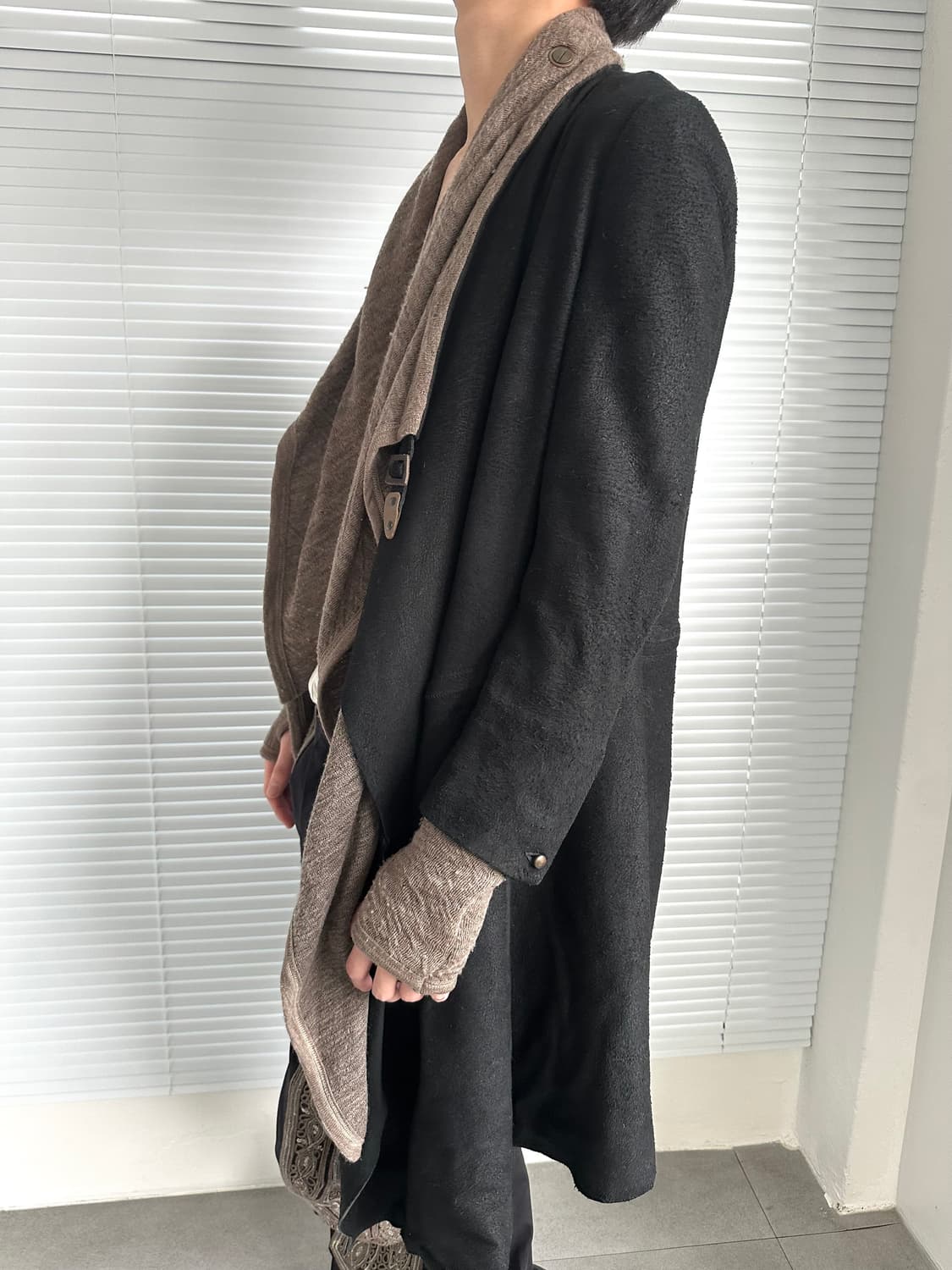 아이작 세럼 디어스킨 드레이프 레더 자켓 상품이미지4