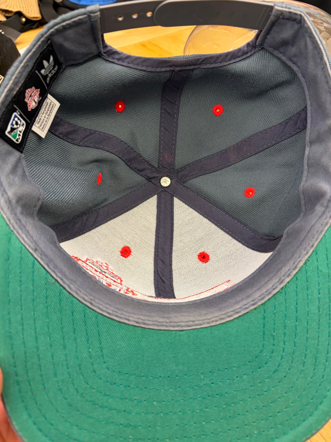 아디다스 x토론토fc 스냅백 상품이미지4