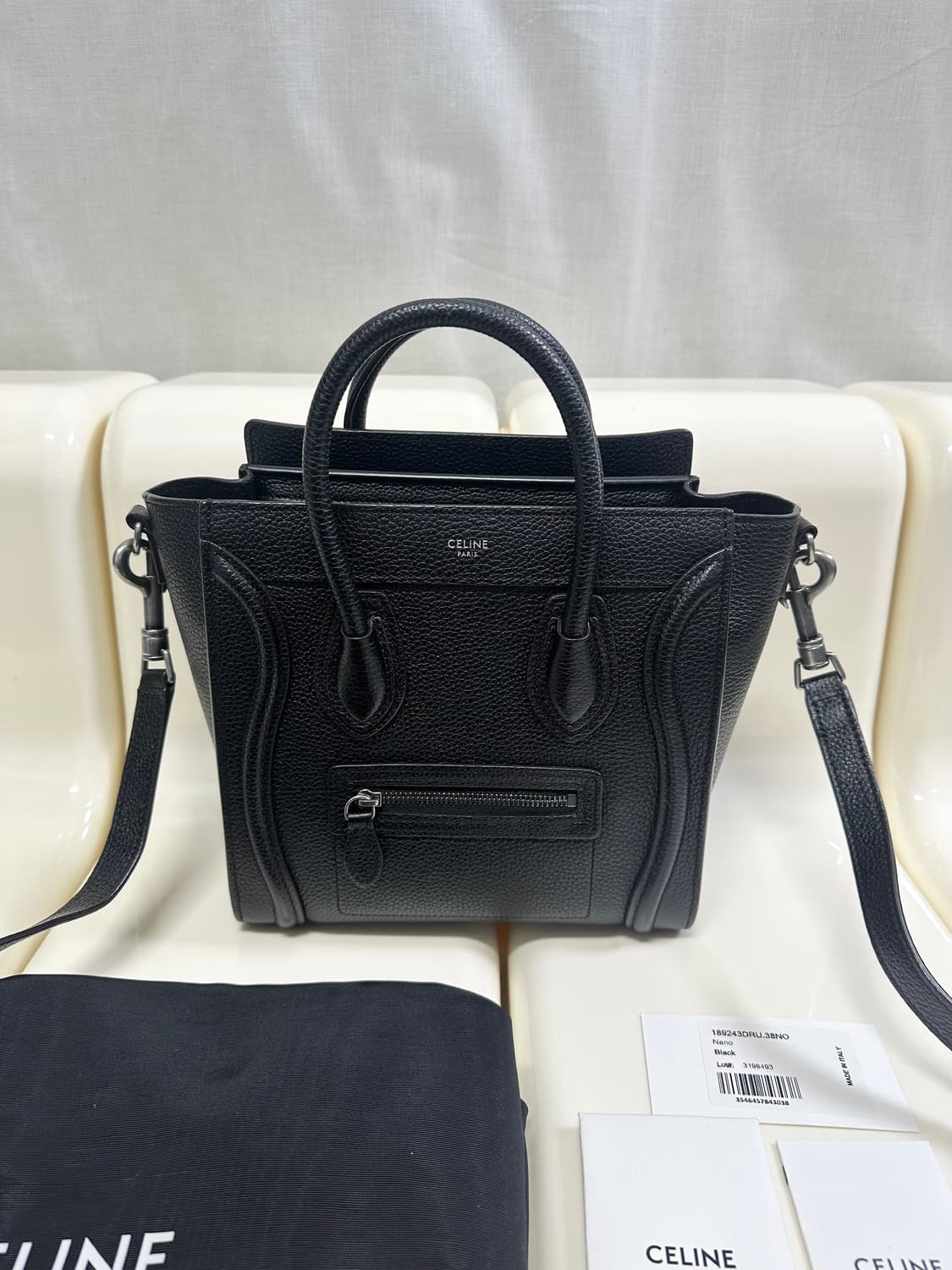 [SA 정품] 셀린느 러기지백 나노 블랙 상품이미지7