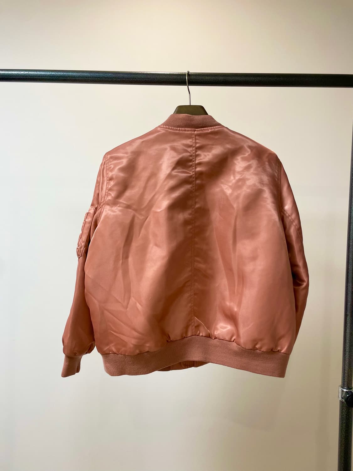 (L) Gap 갭 프리마로프트 핑크 ma1 봄버 자켓 상품이미지4