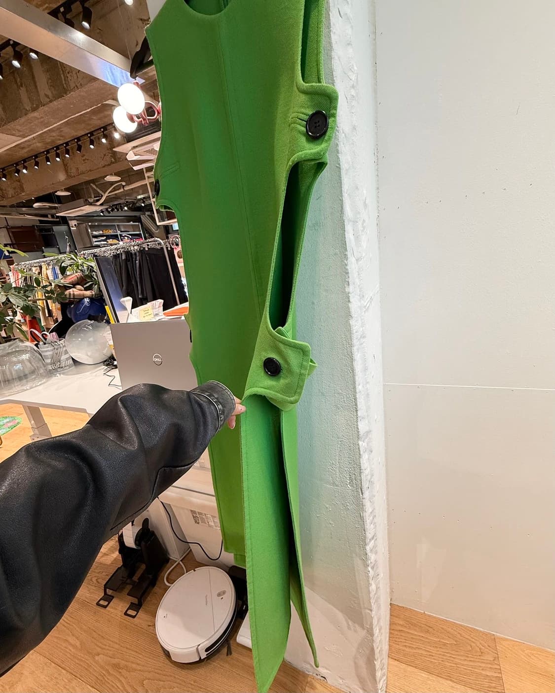 셀린느 그린 사이드 컷 아웃 원피스 상품이미지5