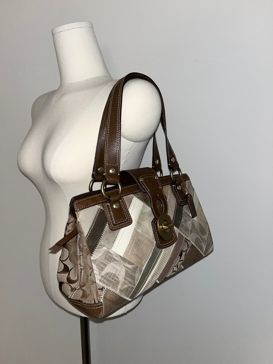 📦 Coach patchwork Shoulder Bag 상품이미지4