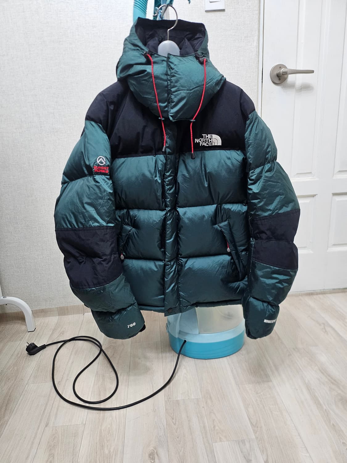 (95~100)M☆우주매물☆노스페이스700써밋[카키]윈드스토퍼구스다운패딩 상품이미지1