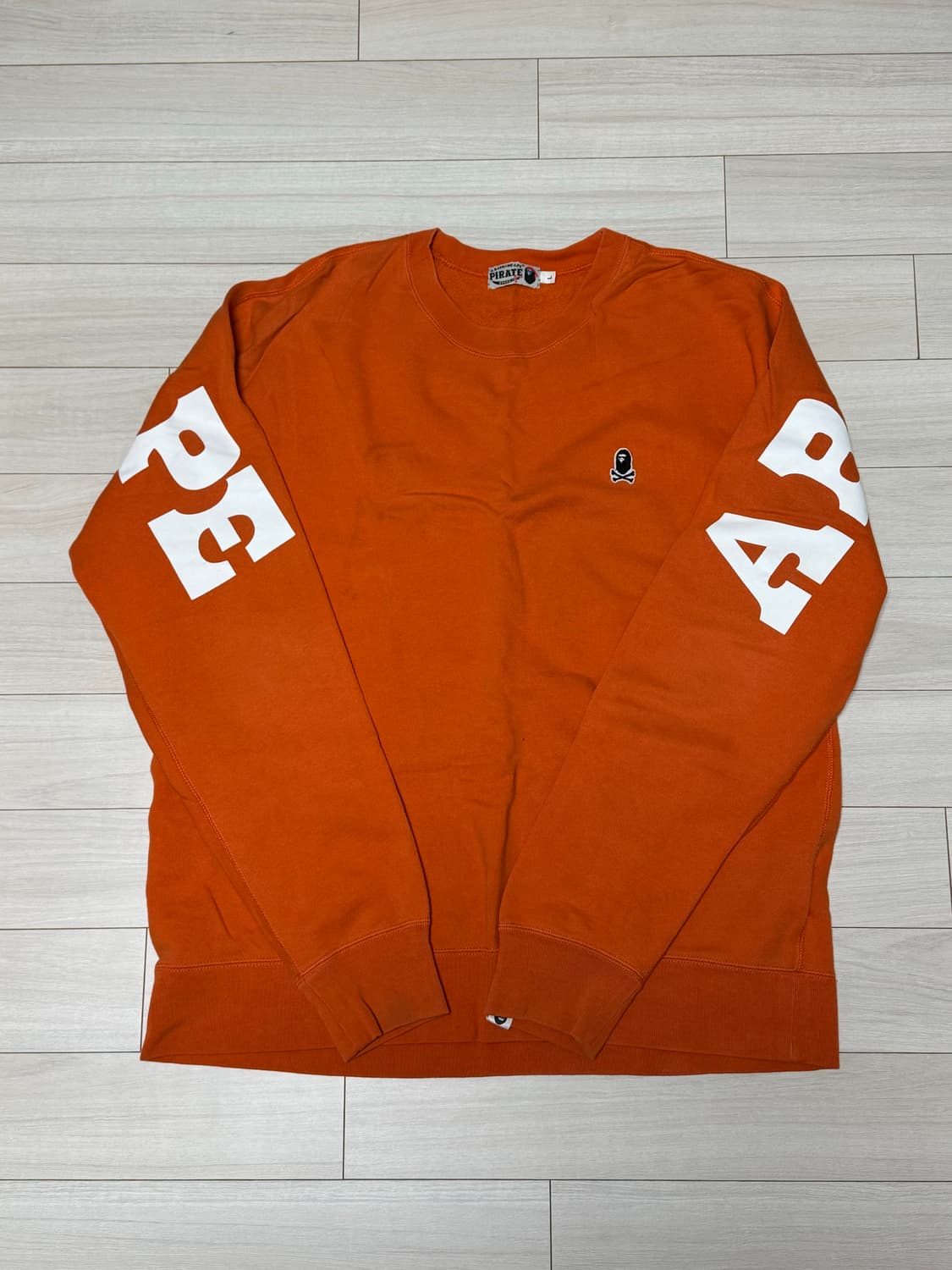 Bape 맨투맨 상품이미지1