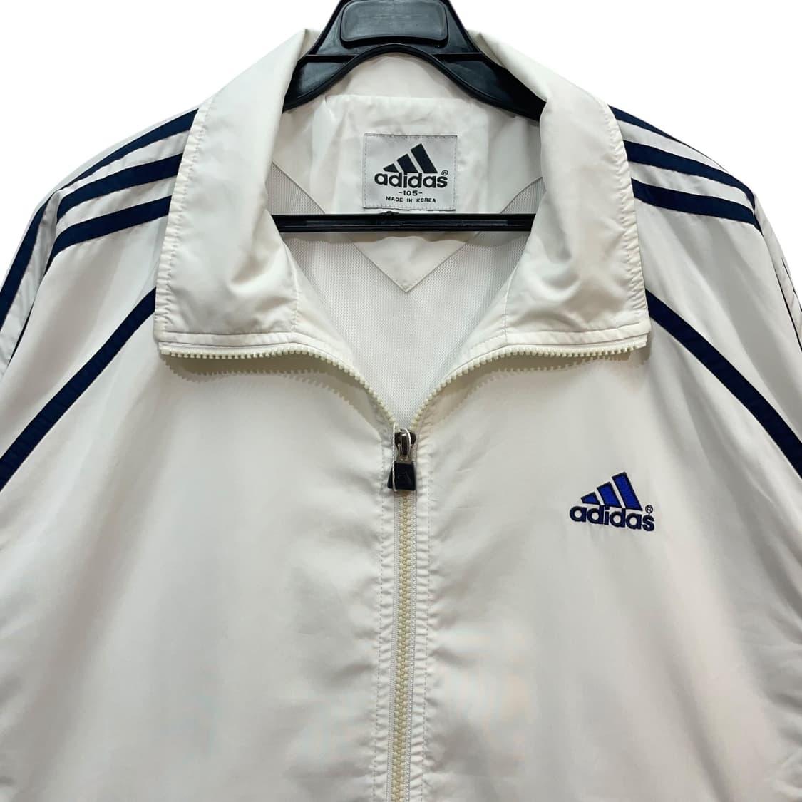 Adidas Classic 3-Stripe Windbreaker 상품이미지5