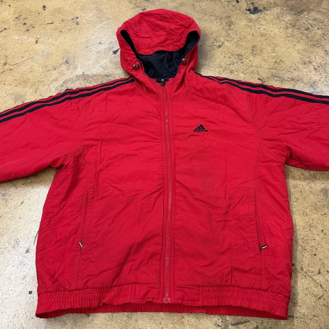 아디다스 레드 빨검 패딩 점퍼 90 상품이미지3
