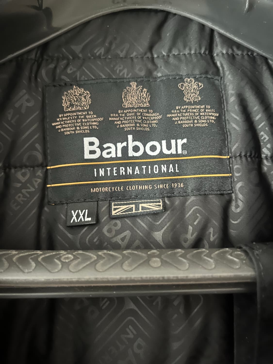 바버 인터네셔널 블랙웰 왁스자켓 블랙 / 105 상품이미지3