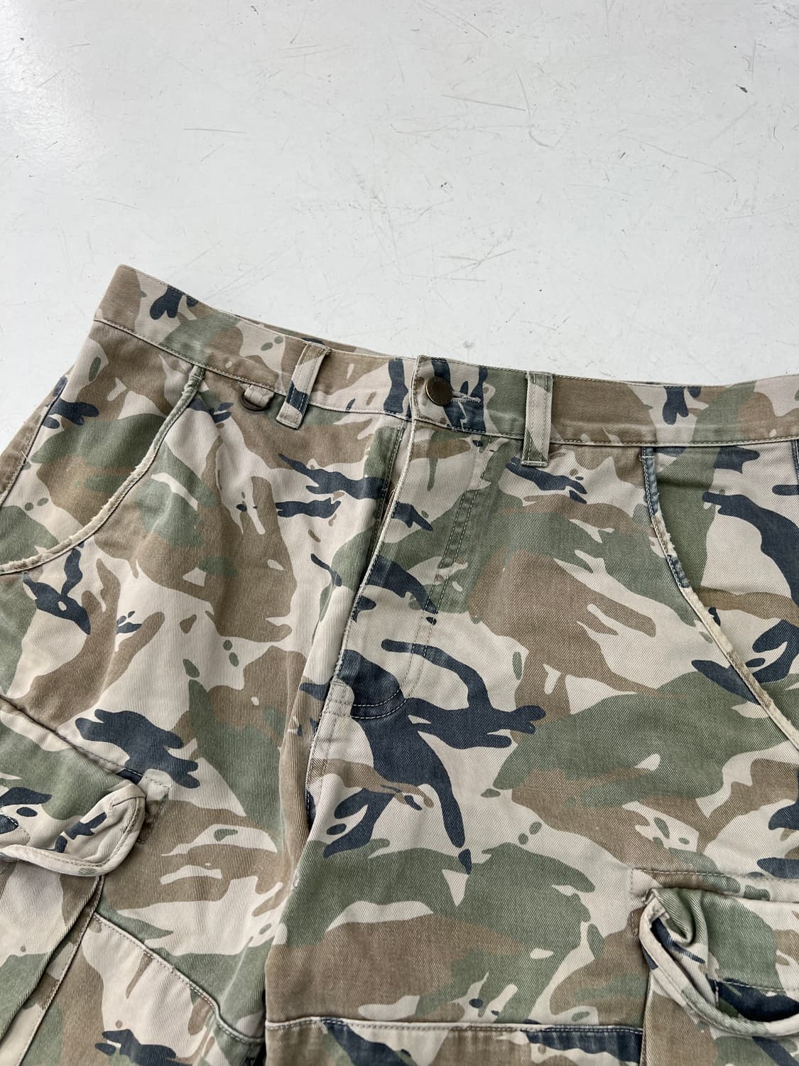 알마니 익스체인지 카모 쇼츠  상품이미지2