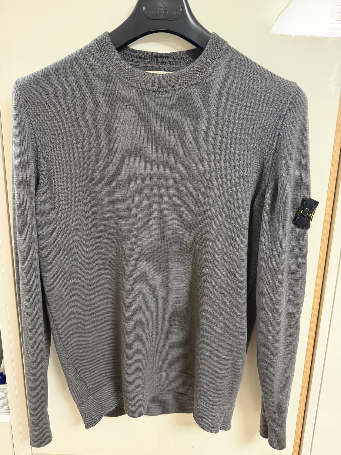 급처 백화점판 스톤아일랜드 니트 그레이 L  상품이미지1