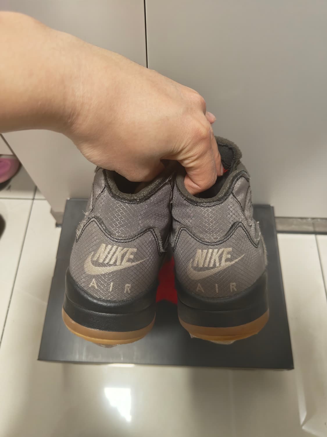 나이키 오프화이트 조던5 무슬린 270 상품이미지3