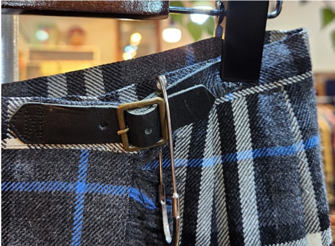 BURBERRY 버버리 블루라벨 체크 랩 버클 빈티지 스커트 상품이미지3