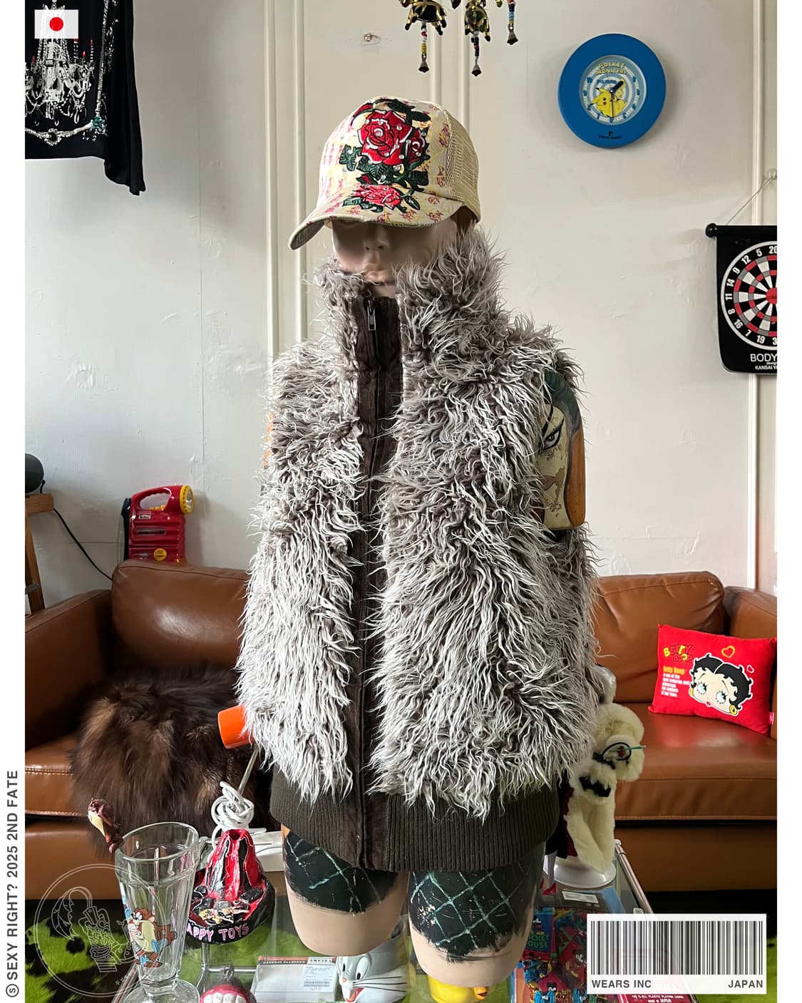 WEARS Inc. High Neck Shaggy Fur Vest 상품이미지1