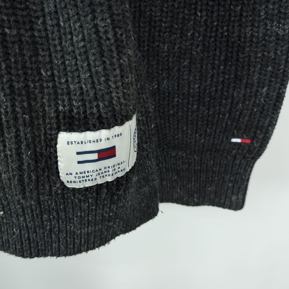 [TOMMY HILFIGER] 타미힐피거 오버핏 크루넥 니트 M16573 상품이미지6