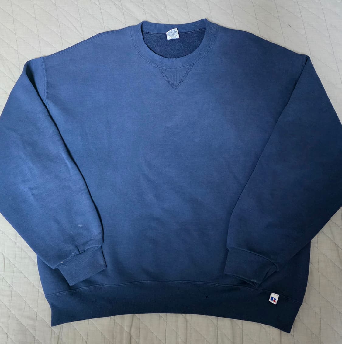 [XL] 90s 빈티지 러셀 네이비 더티 페이드 트래쉬드 맨투맨 스웻 상품이미지1