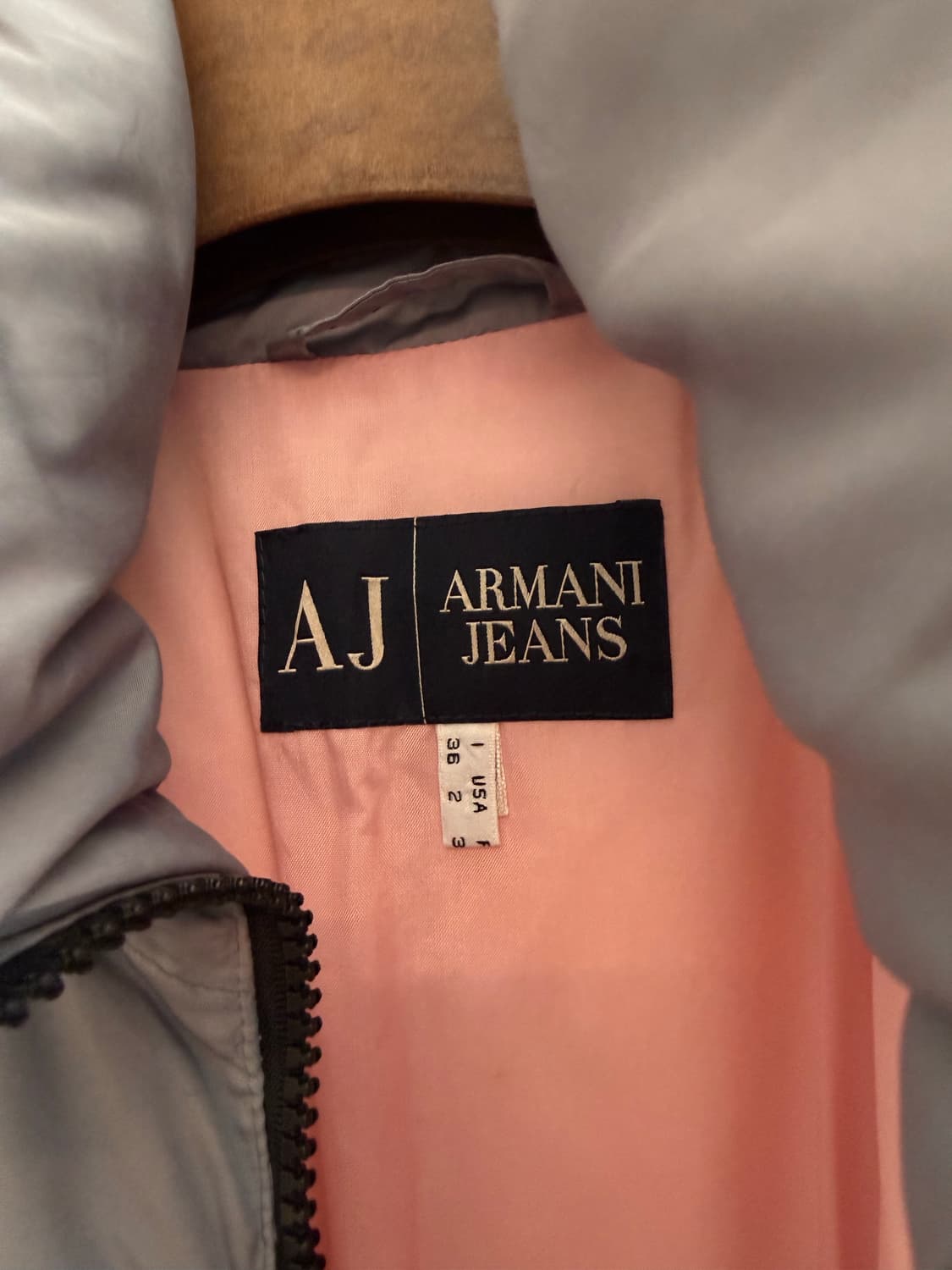 아르마니 구스다운 패딩 상품이미지4