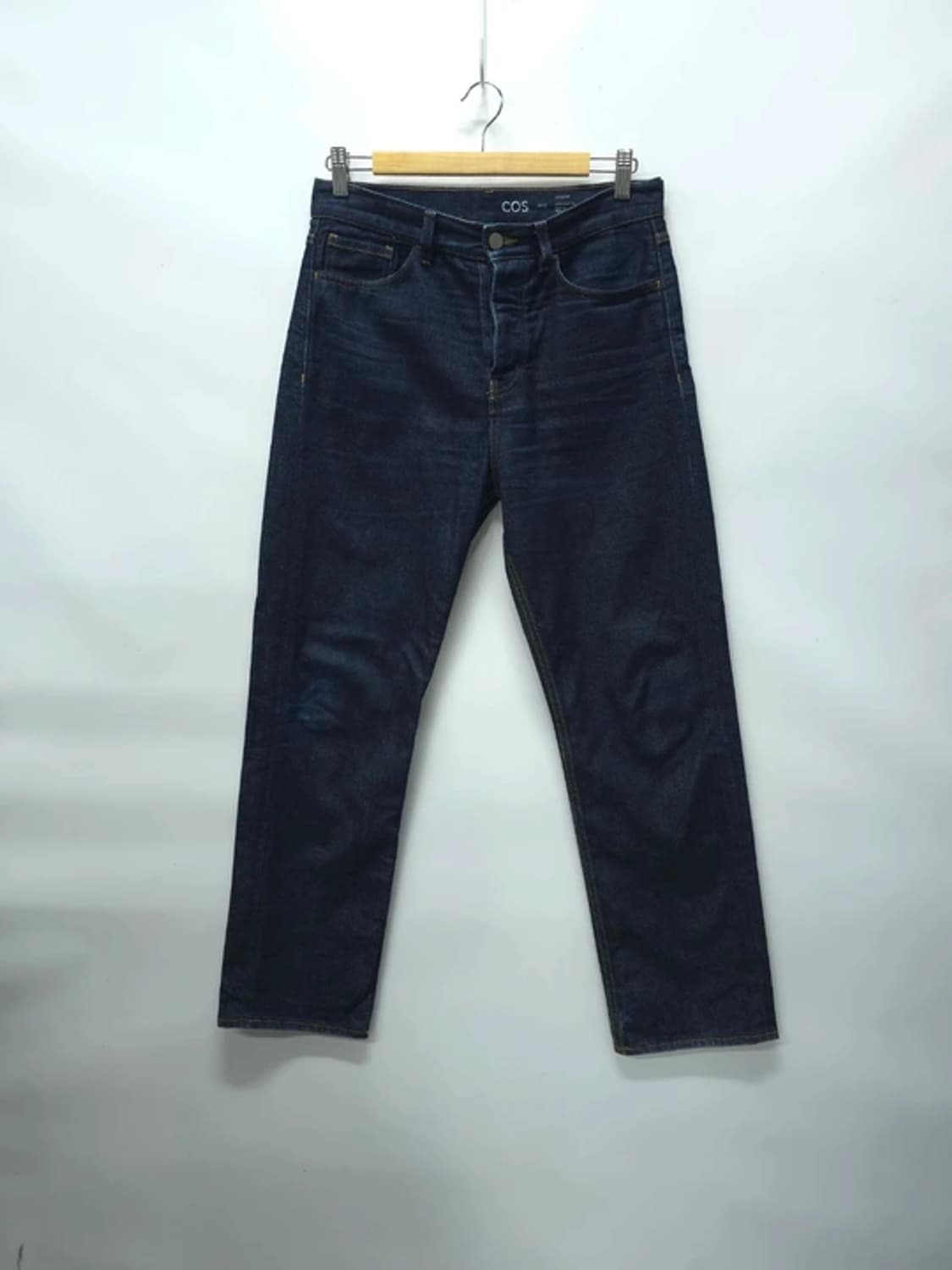코스(COS) 다크 인디고 생지 데님 (32사이즈) 상품이미지1