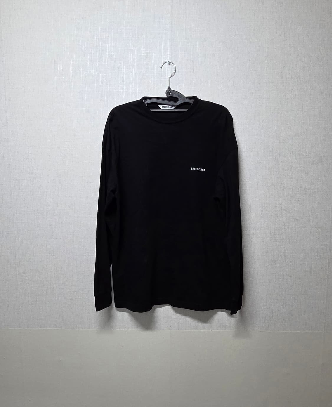 발렌시아가 프린팅 로고 롱슬리브 M 새상품급  상품이미지1