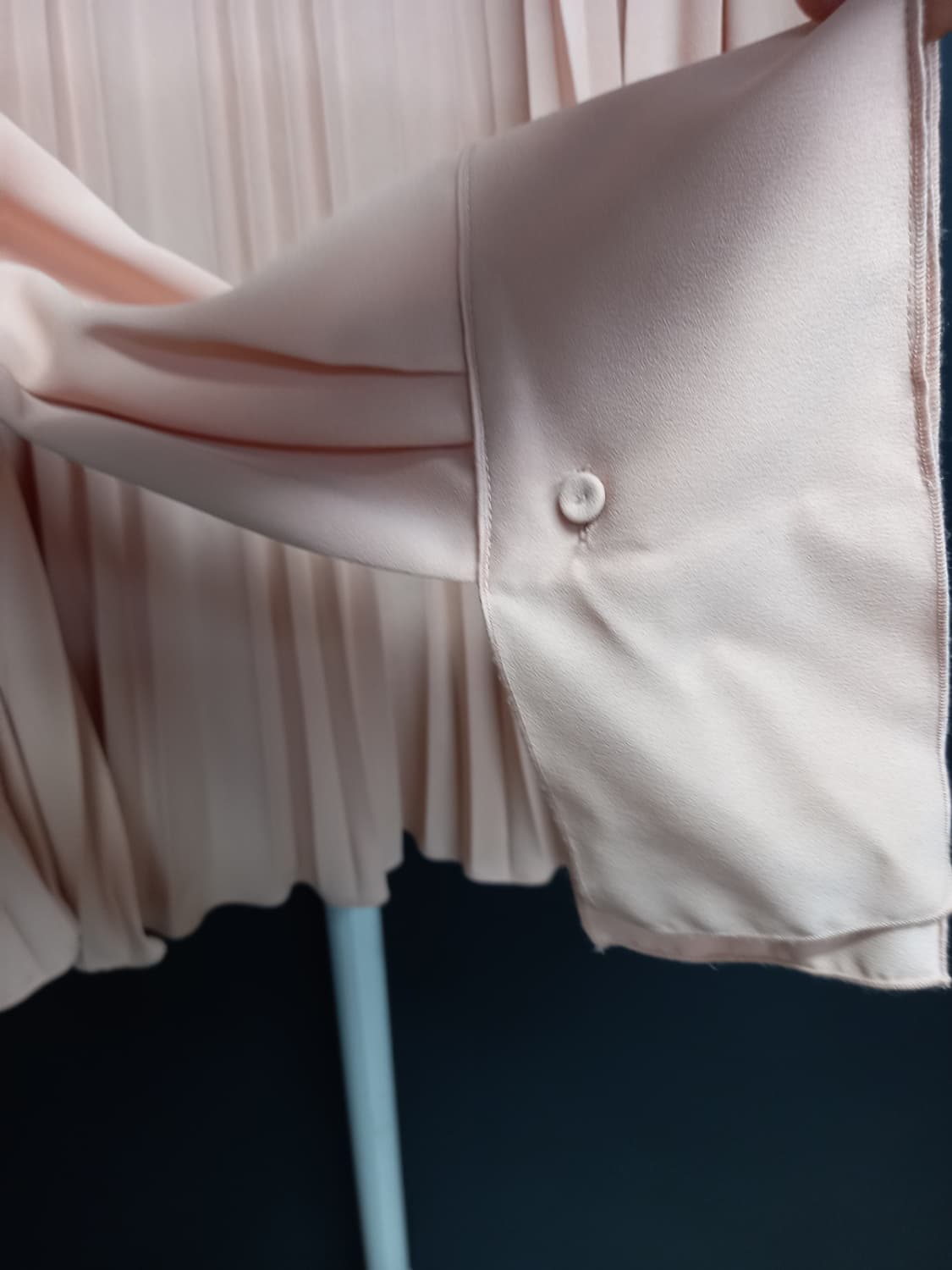 오즈세컨 춘하추 쉬폰 플리츠 긴팔블라우스 55 상품이미지9