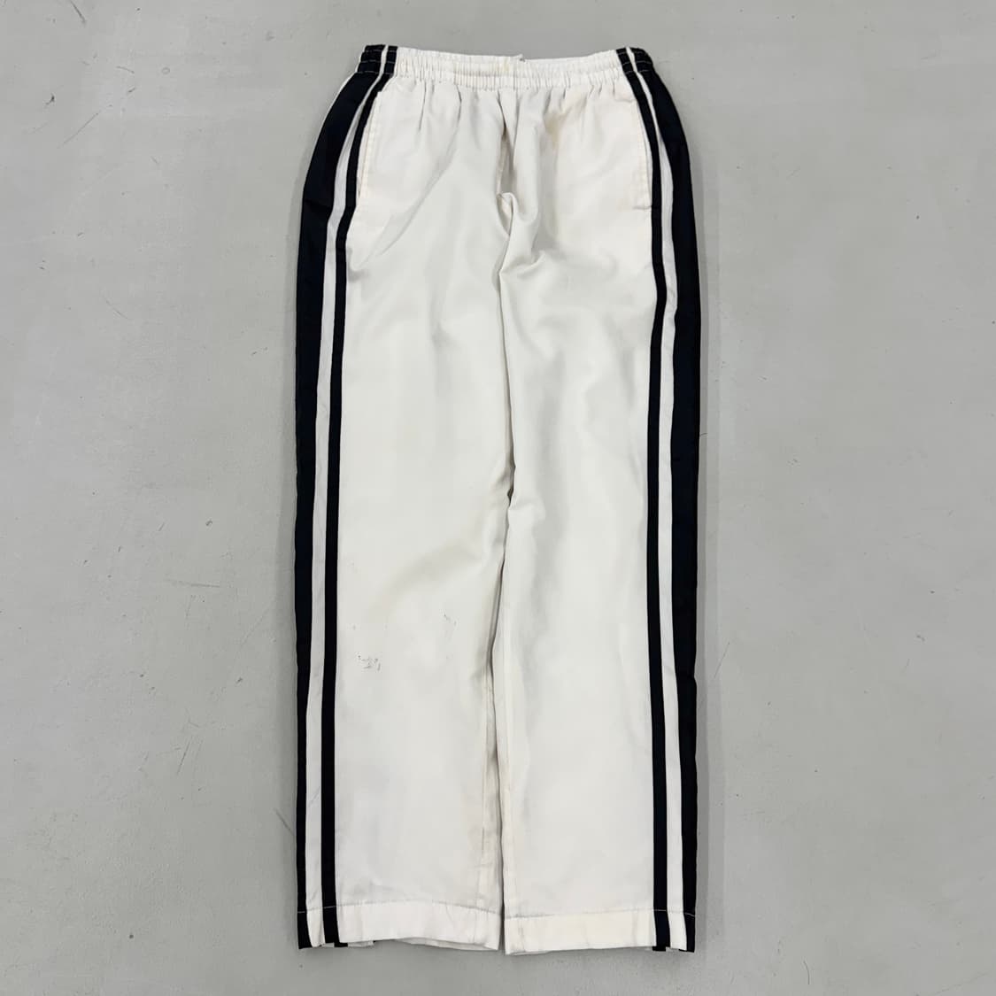 아식스 00s 올드스쿨 바람막이 트랙팬츠 상품이미지2