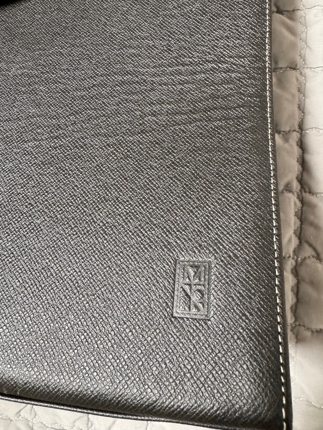 밈더워드로브 타이가 레더 아치 토트백 상품이미지5